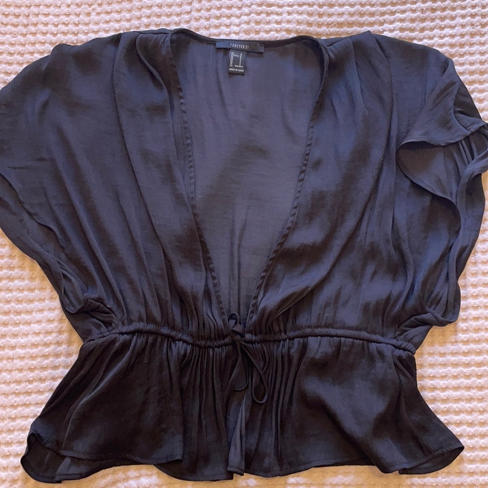 Forever21 satin tie front top - size S